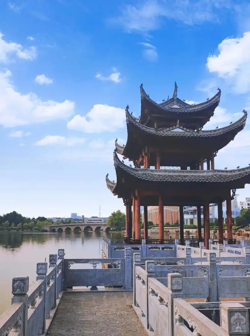 安徽建筑大学 #文学 #这个夏天 #摄影 #生活随拍记录美 - 抖音