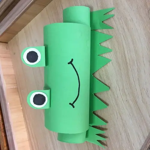 手工《青蛙》-----大三班