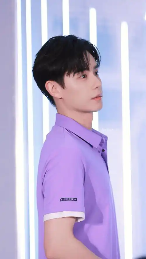 胡一天的出色一天