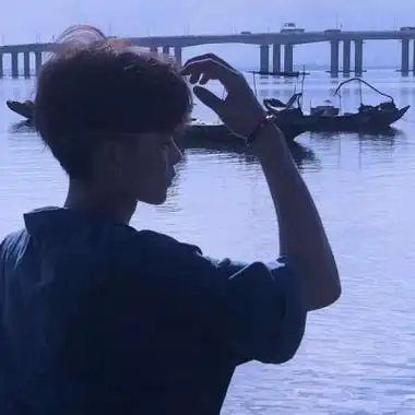 侧脸男生帅气头像