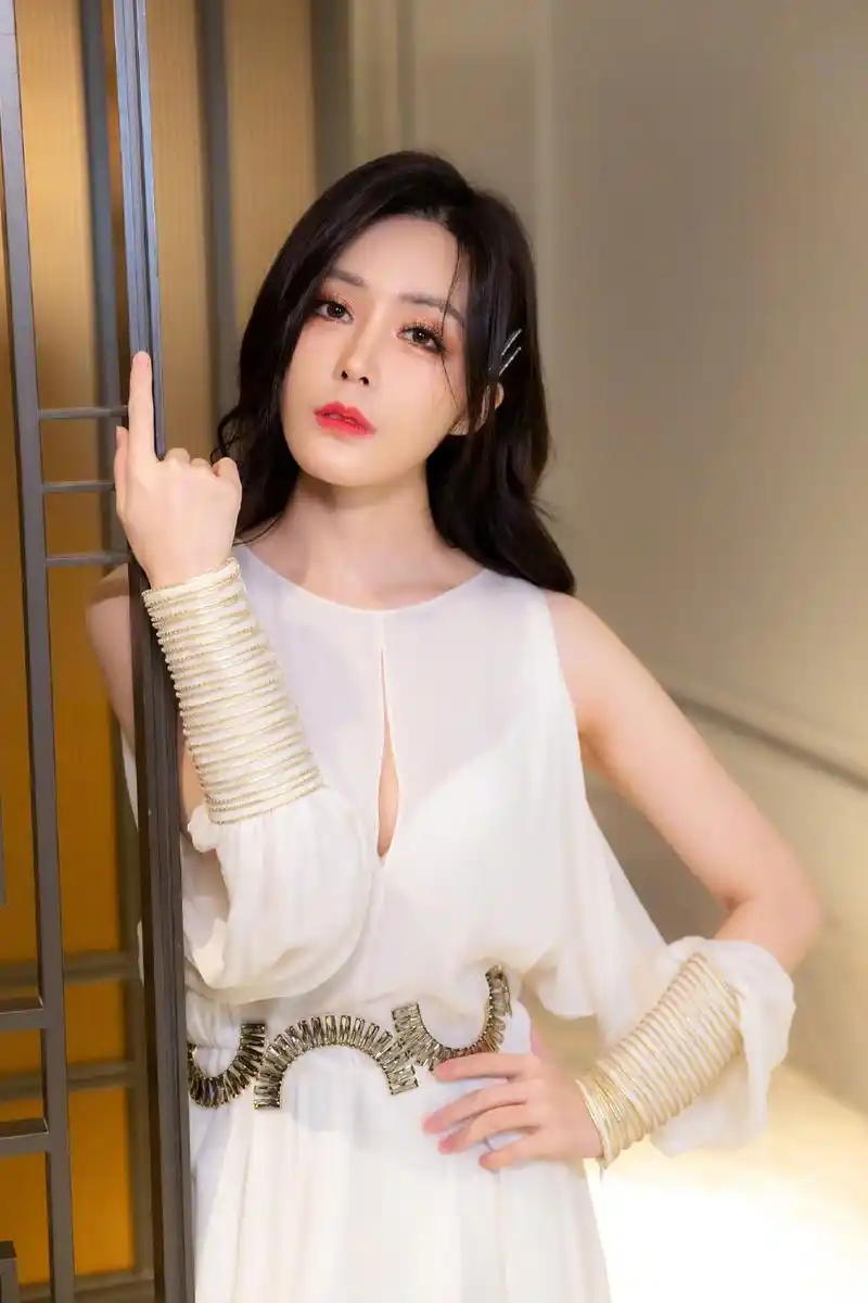 精美图集|泪痣美人汤晶媚妩媚动人