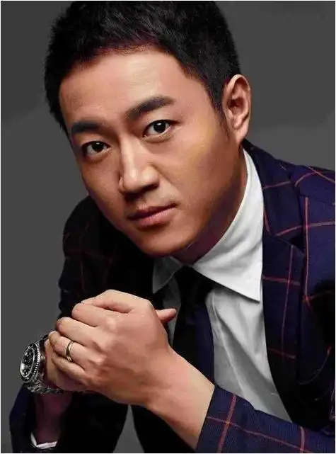 退网1年后再看邓伦如今的窘境真是可恨又可悲