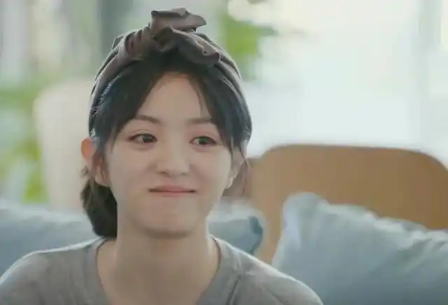 歌手夏天资料照片 著名演员夏天个人资料 - 歌词译