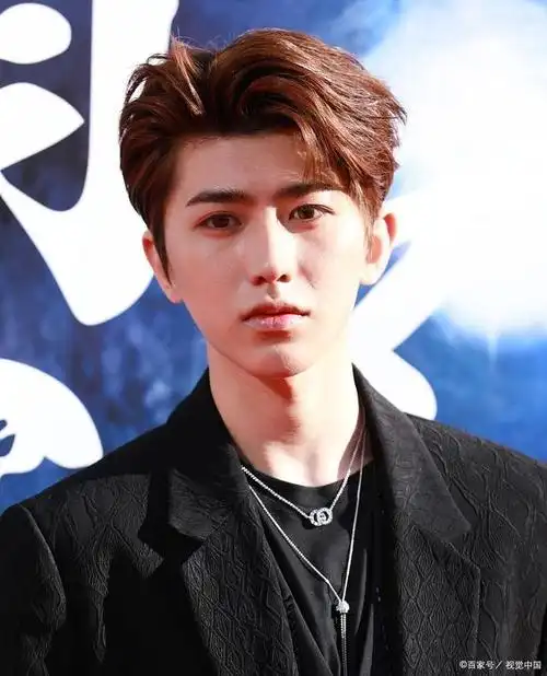 蔡徐坤个人演唱会如期举行,粉丝团发声支持坚定