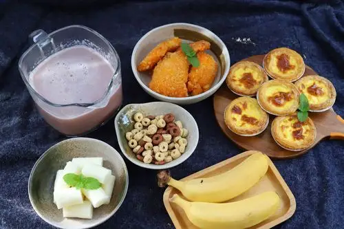 我家的早餐,丰盛可口,网友:花几个小时?