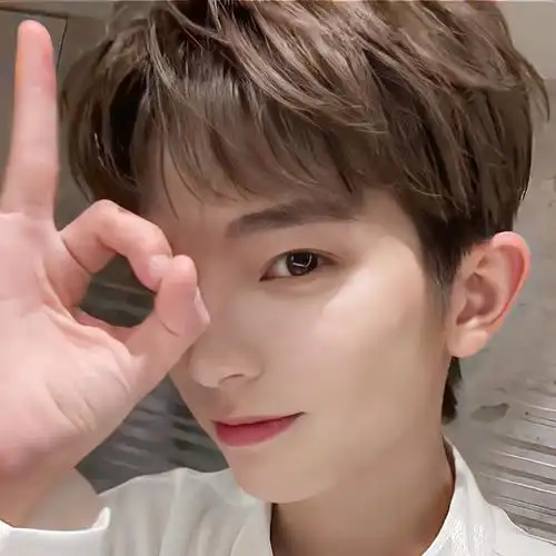 刘冠佑问给小组换什么头像呢