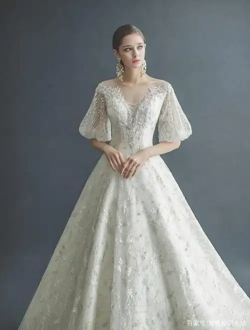 2020婚纱流行色or2020年婚纱流行款式