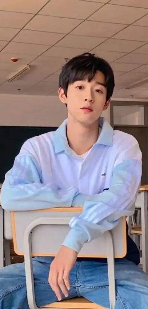 英子粉丝留言求图|爱豆壁纸 | 吴宇恒