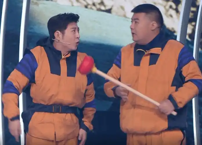 高晓攀湖南春晚表演相声剧,全程无笑点,教育人的言论引热议!