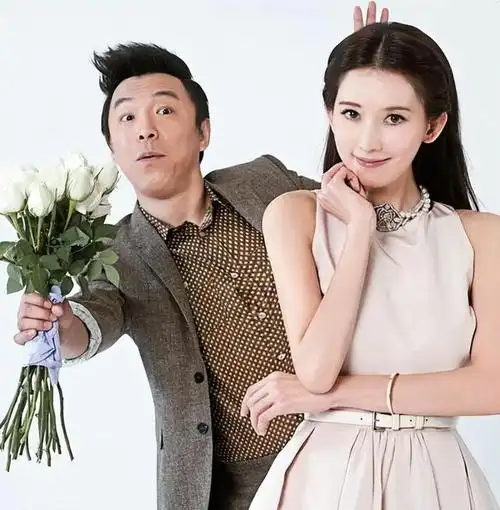 回顾黄渤普通妻子是我掌心宝成名后抛弃糟糠妻那还是人吗