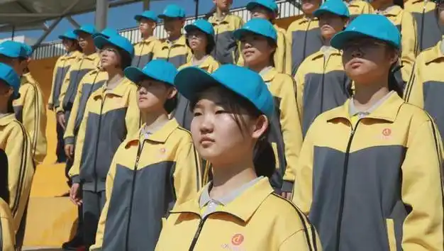 张家口一中主题升旗仪式 | 学标引航 放飞梦想|名校|朗朗|第一中学