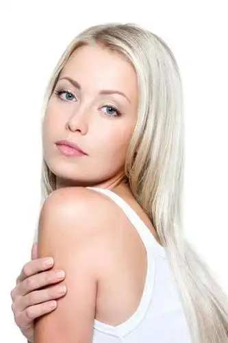 总是白不了?你是天生黄皮肤还是后天暗沉肌?