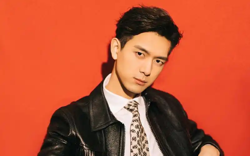 首页 桌面壁纸 大陆明星 李现超帅写真图片桌面壁纸