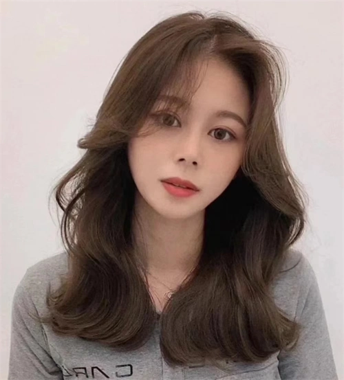 韩式人气女生烫发 慵懒随性气垫烫_女生烫发 - 美发站