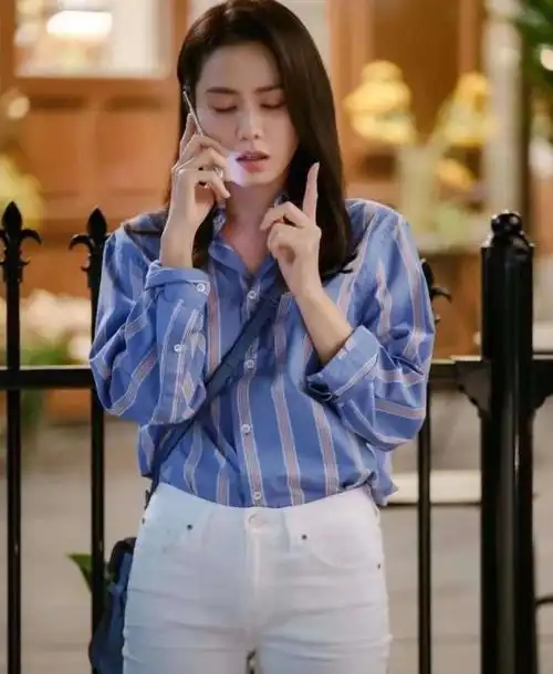 孙艺珍在剧中的穿搭配上tempetepm完美