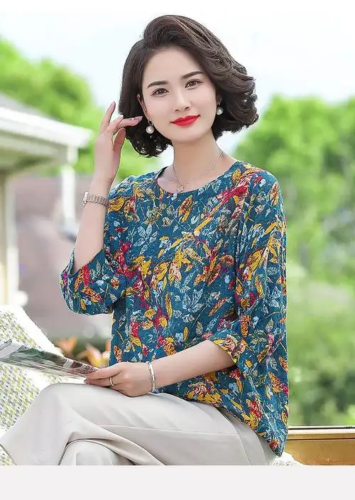 21年夏季新款七分袖棉麻小衫中老年女装圆领t恤妈妈装印花上衣