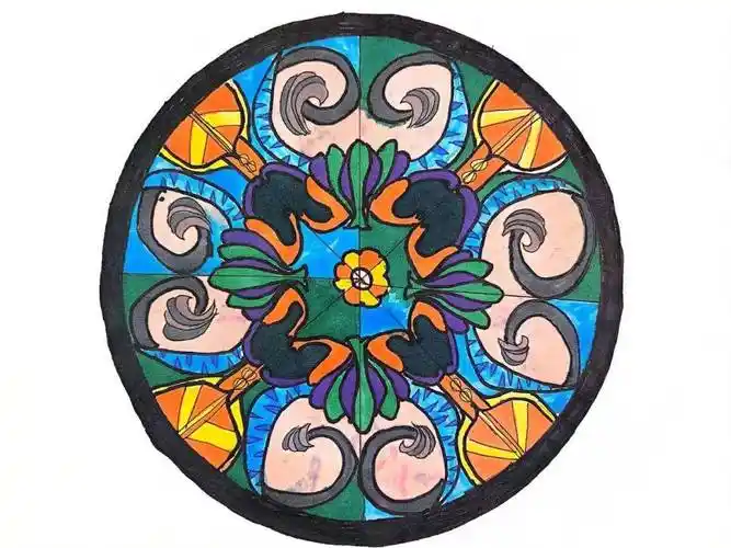 绚丽的色彩,多元的融合,一幅幅趣味横生,独具特色的轴对称图形就这样