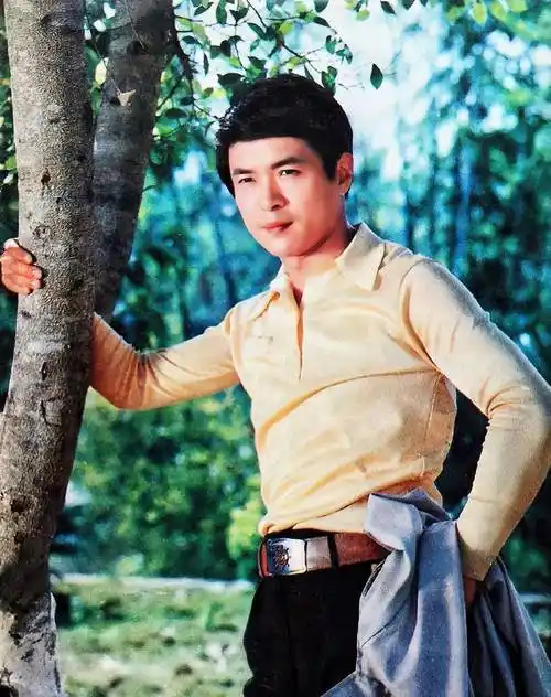 演员迟志强最新照曝光,曾是影坛新秀,成名于《小字辈》《潜影》_电影