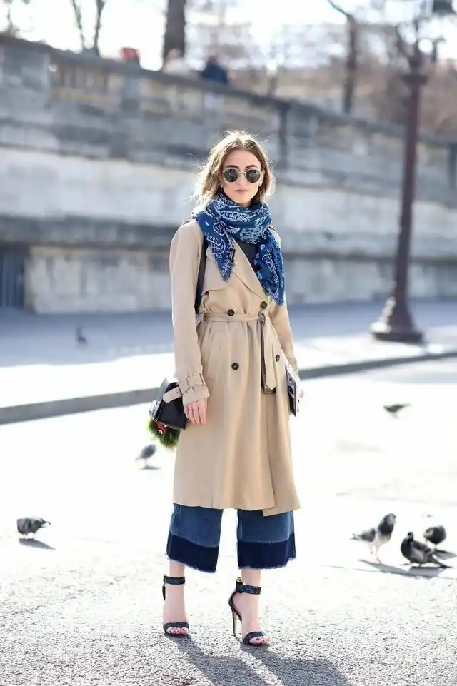 皮肤黑黄穿风衣想"显白"?这6个穿搭技巧要学会,时髦并不难