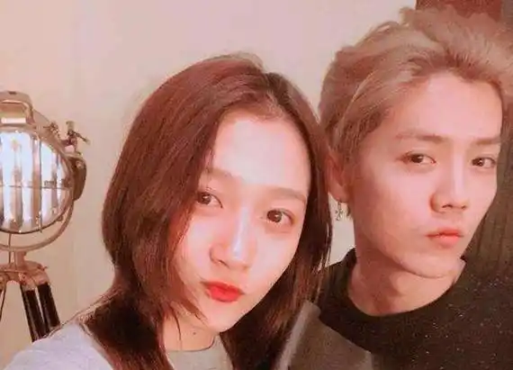 原创关晓彤和鹿晗恋情不被网友看好原因是什么两人真的不合适