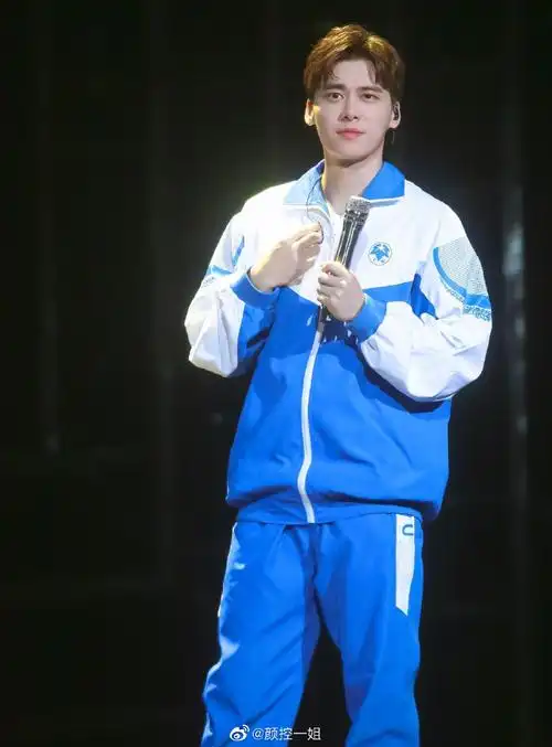 王一博|张新成| 林一| 丁禹兮| 杨洋罗云熙| 刘昊然| 李易峰|任豪