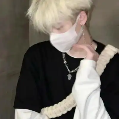 超拽霸气的男生头像 高清帅气又拽又霸气的男生头像图片_男生头像