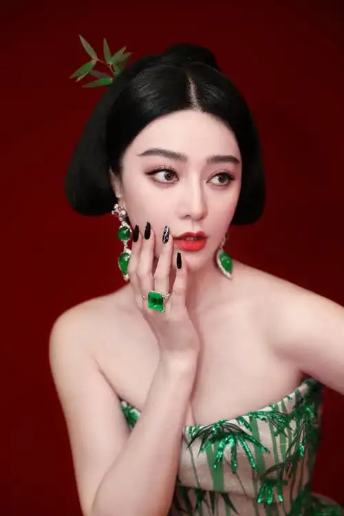 戛纳红毯还得看女明星##戛纳##戛纳电影节