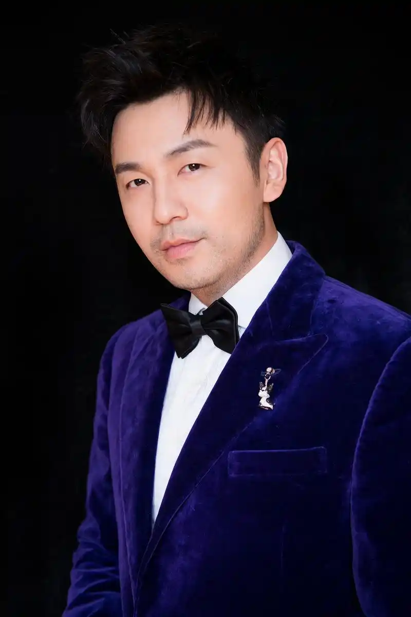 2017搜狐时尚盛典年度电视剧网络剧男明星提名:雷佳音