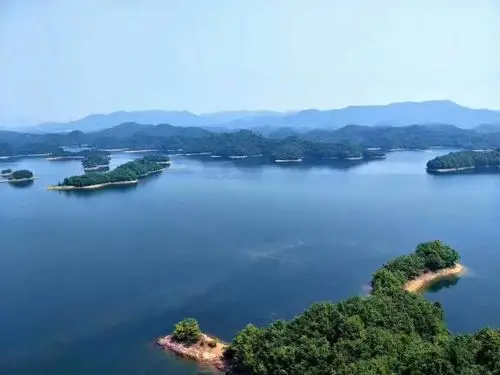 西海柘林湖,薰衣草花海,夜游西海湾深度纯玩2日游