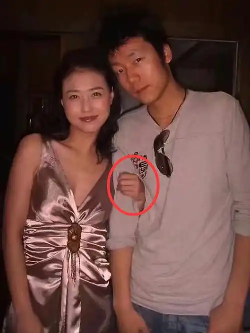 12月12日,周海媚绯闻男友再发声,骂助理无耻原因曝光