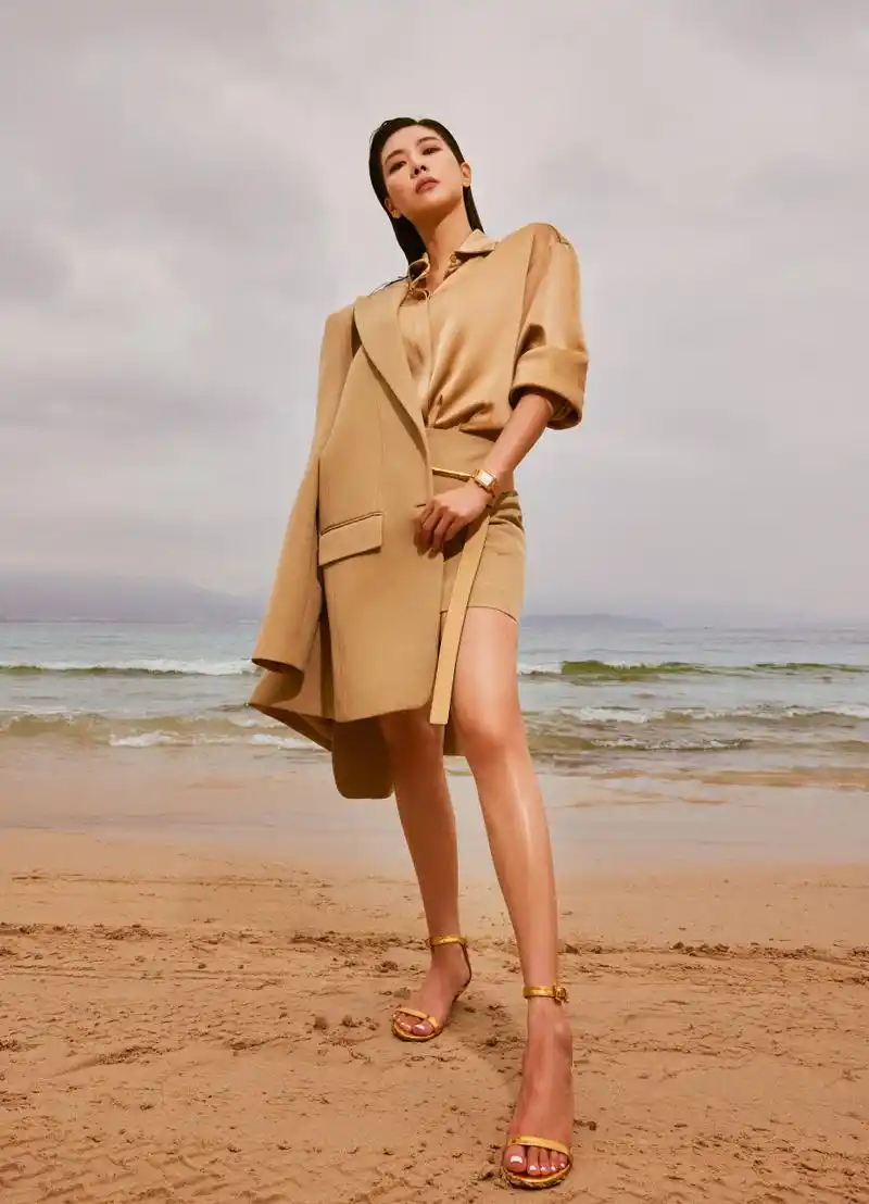 王霏霏  美腿玉足合集