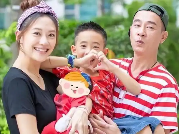 傅晶个人资料老公