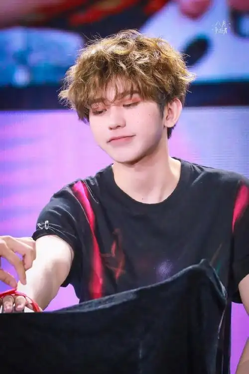 百分之九578 - 图虫