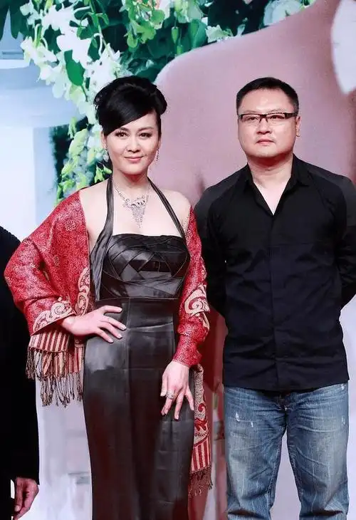 演员李琳嫁大10岁导演不幸福二婚嫁运动员李大双今苦尽甘来