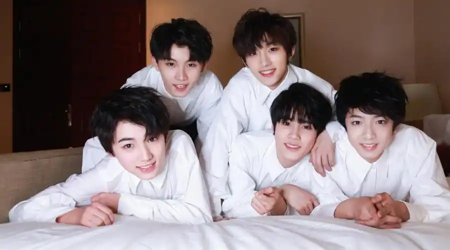 风华_台风少年团