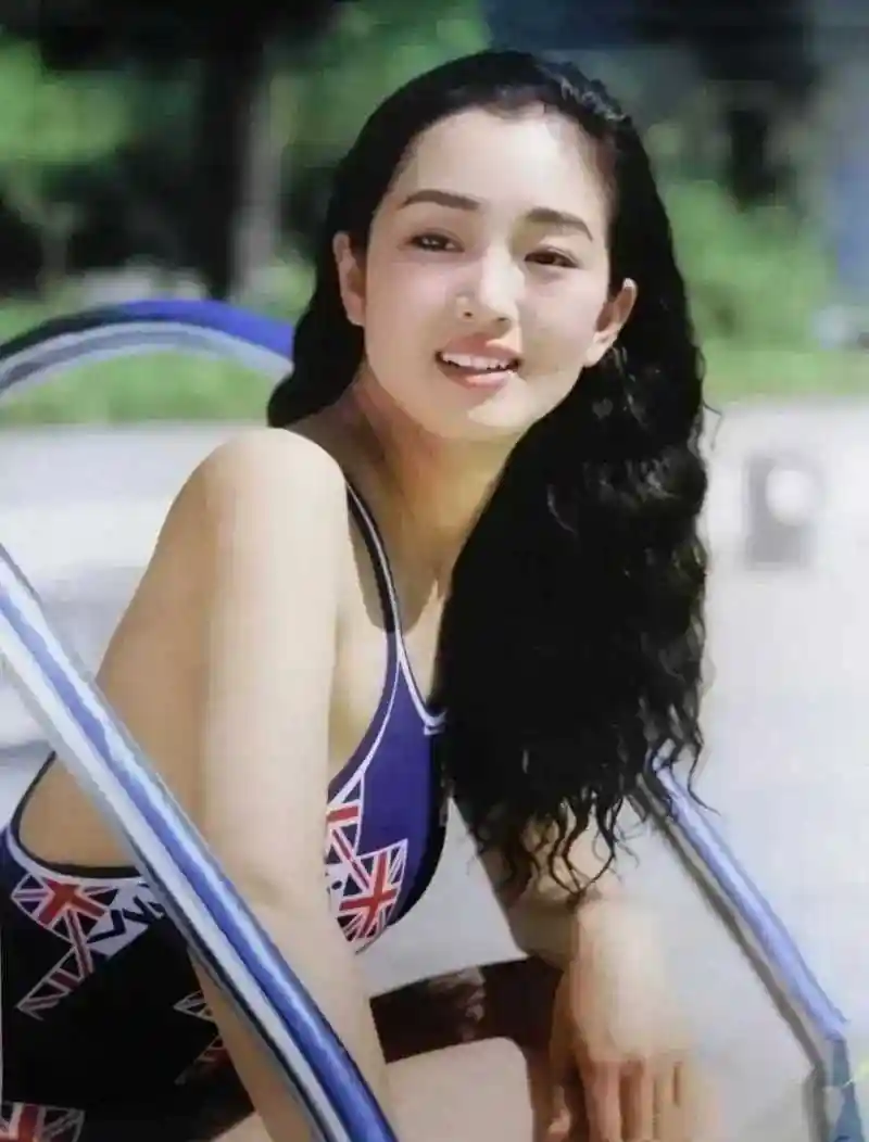 被称为"巩皇"的她,霸气侧漏,性感迷人,她就是魅力女神巩俐