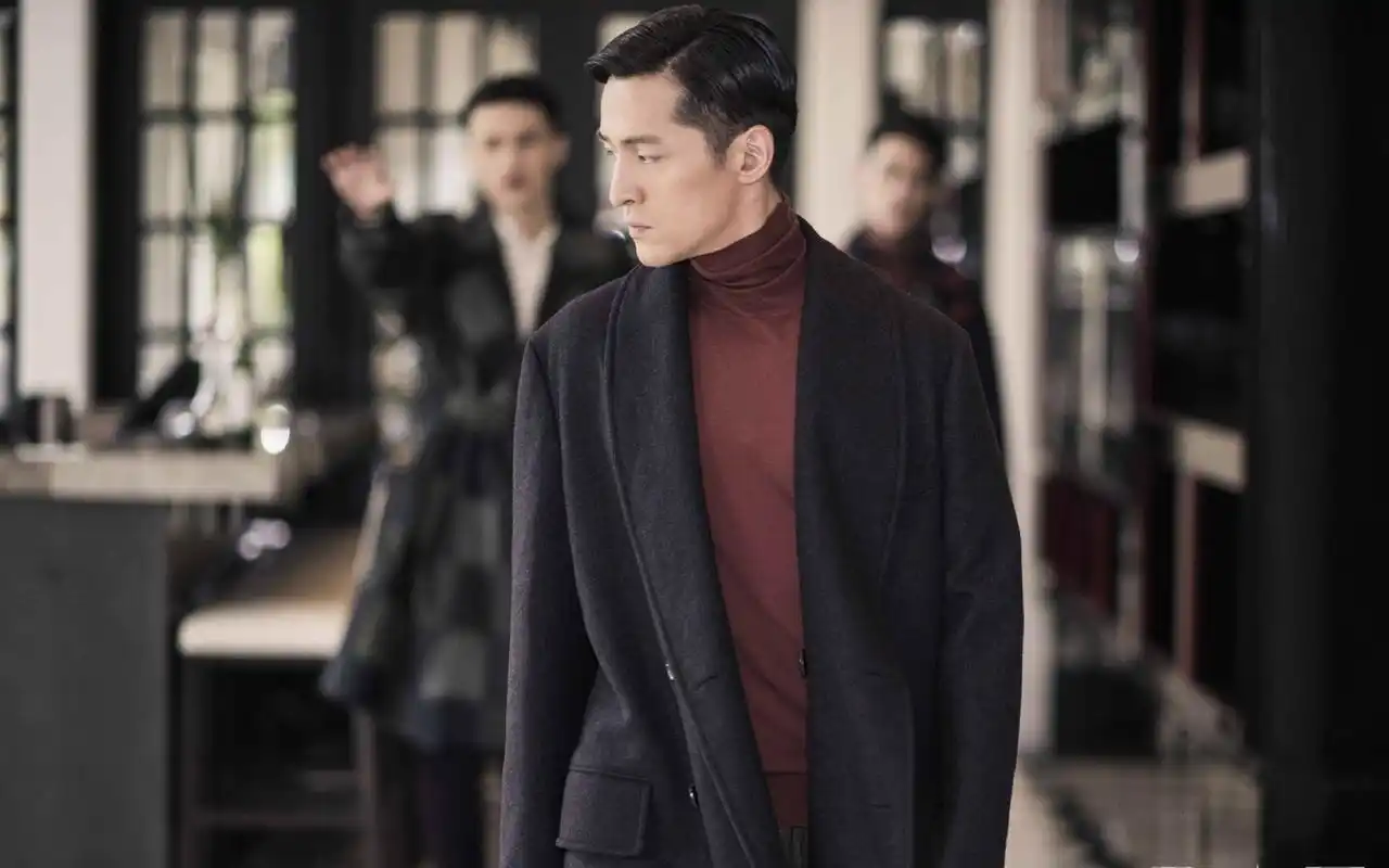 胡歌绅士黑白帅气写真图片桌面壁纸高清大图预览1920×1200_大陆明星