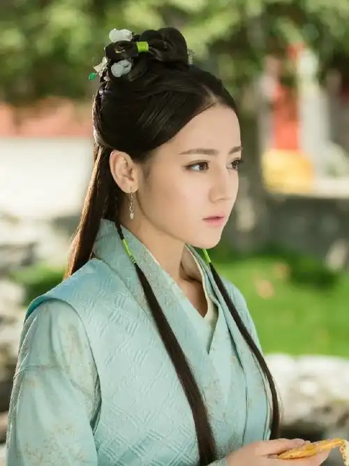 迪丽热巴六扇门##迪丽热巴苏溢清