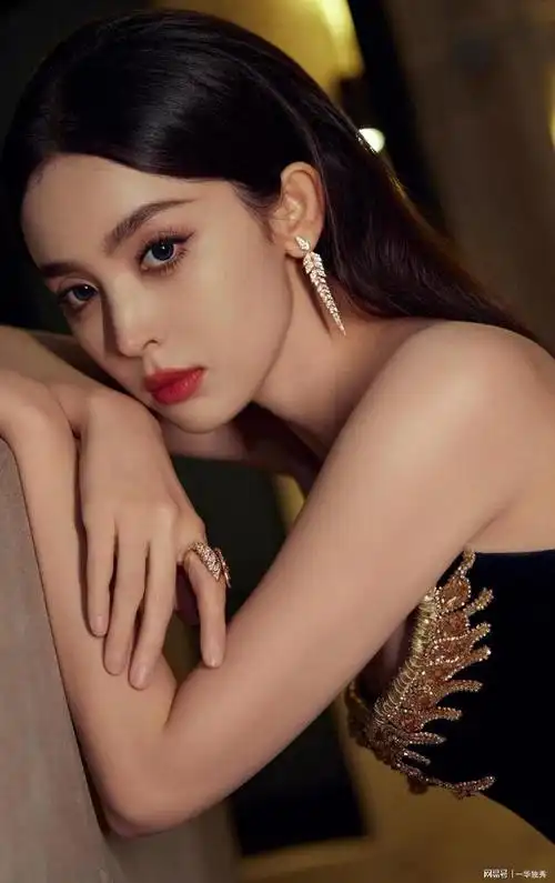 古力娜扎新造型:精致典雅冷艳,美如雕刻!|天人|模特_网易订阅