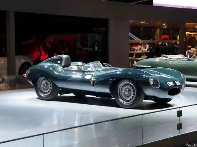 2013上海车展老爷车:捷豹d-type赛车