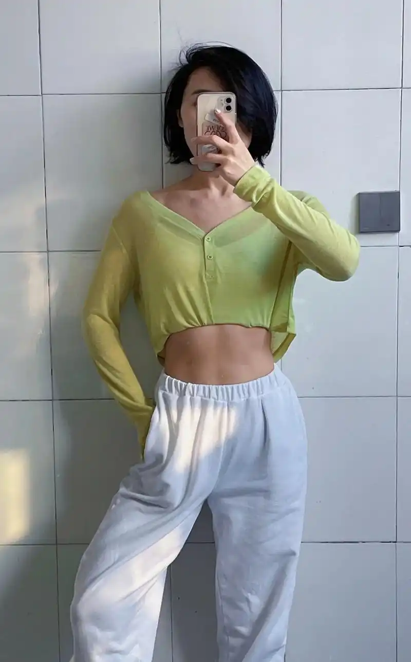 紧致有型的身材才是你的容貌,给脸上花再多的钱也换不来你的年龄 - 抖