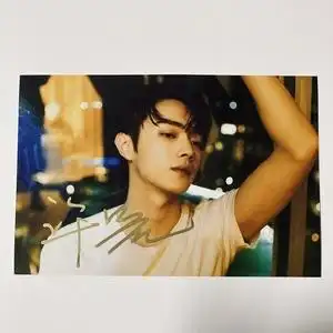 许凯亲笔签名照片24款 / 6寸大小 /生日礼物 新款特价