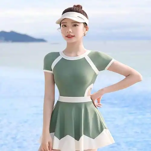 佑游泳衣女士新款遮肚显瘦高级感温泉游泳馆专用连体保守泳装