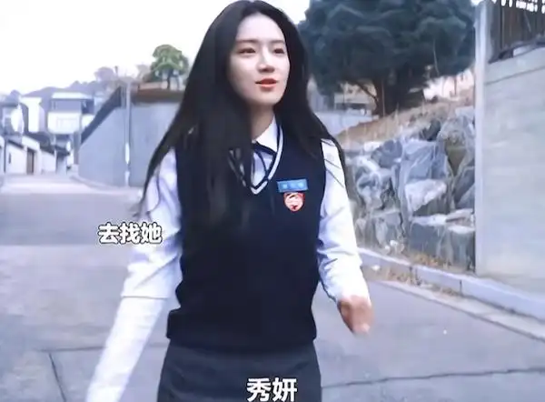 这样的闺蜜情深… 朴柱炫 崔艺彬 完美的家族