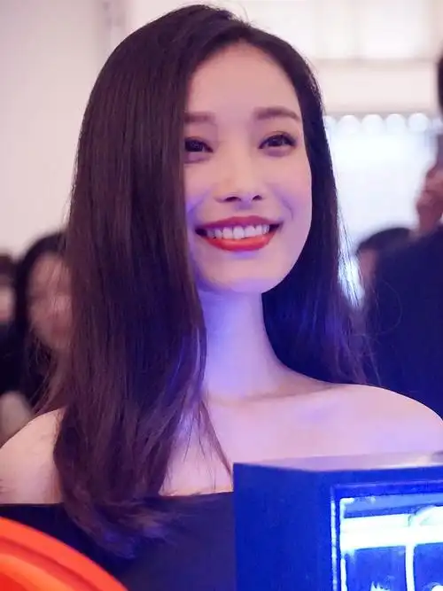 女神倪妮,优雅大气,美艳十足!-度小视