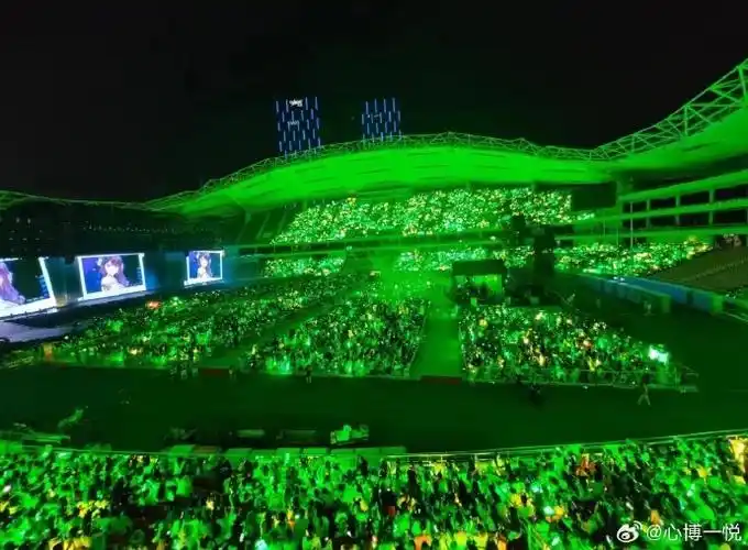 王一博 绿海##王一博新歌舞台##王一博##王一博deepinthesea