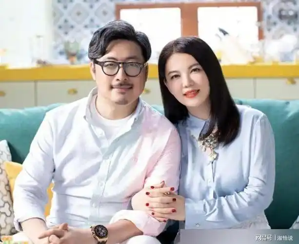 王诗龄一身穿搭4万,和爸爸更有话聊|何炅|模特|娱乐圈|李湘(主持人)