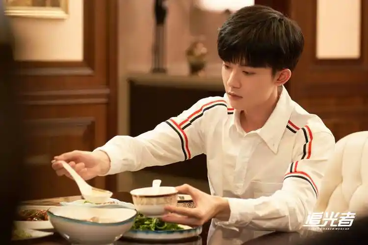 李明德《追光者》收官 追光少年终长成_周明明_救援_角色