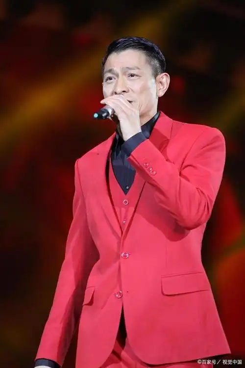 刘德华:用实际行动践行孝道,传递真情!简直就是中国人的榜样!