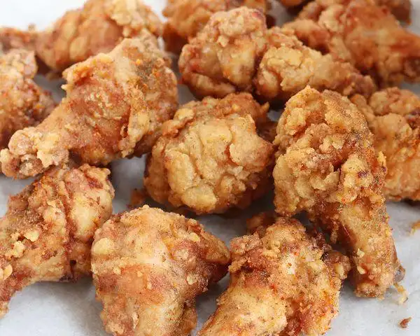 第4步(简易版~脆皮蜂蜜炸鸡翅根的做法)